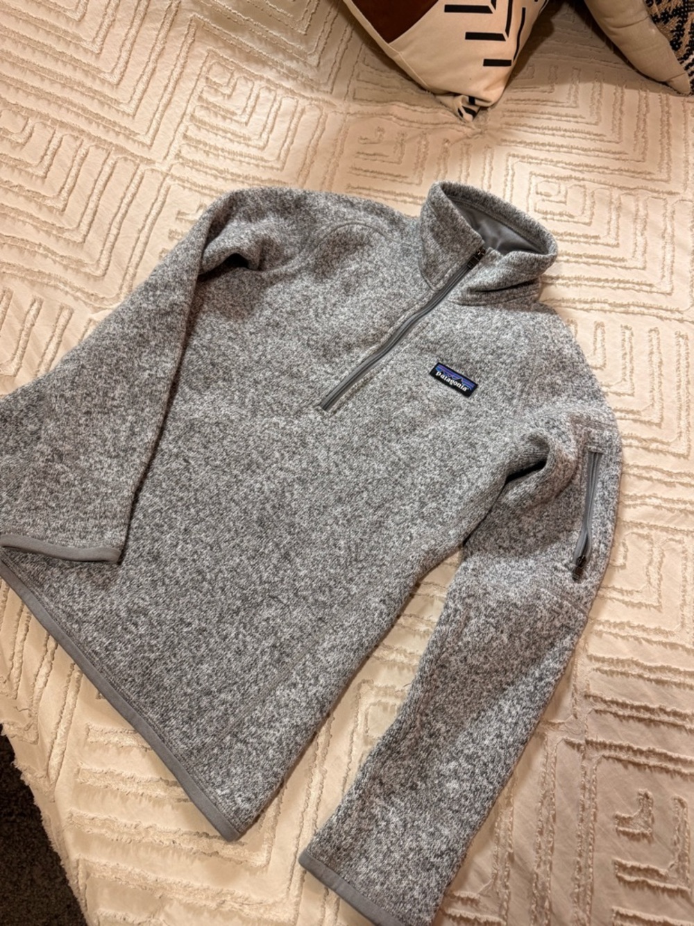 Patagonia Men’s Heather Gray Zip-Up Fleece Pullover